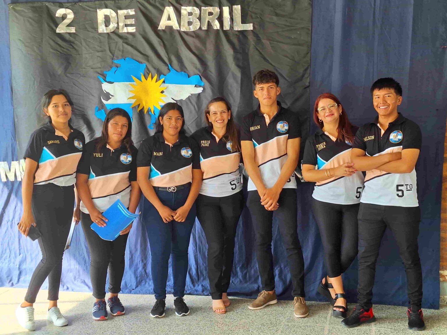 EES 124 - MALVINAS ARGENTINAS EX COMBATIENTES13