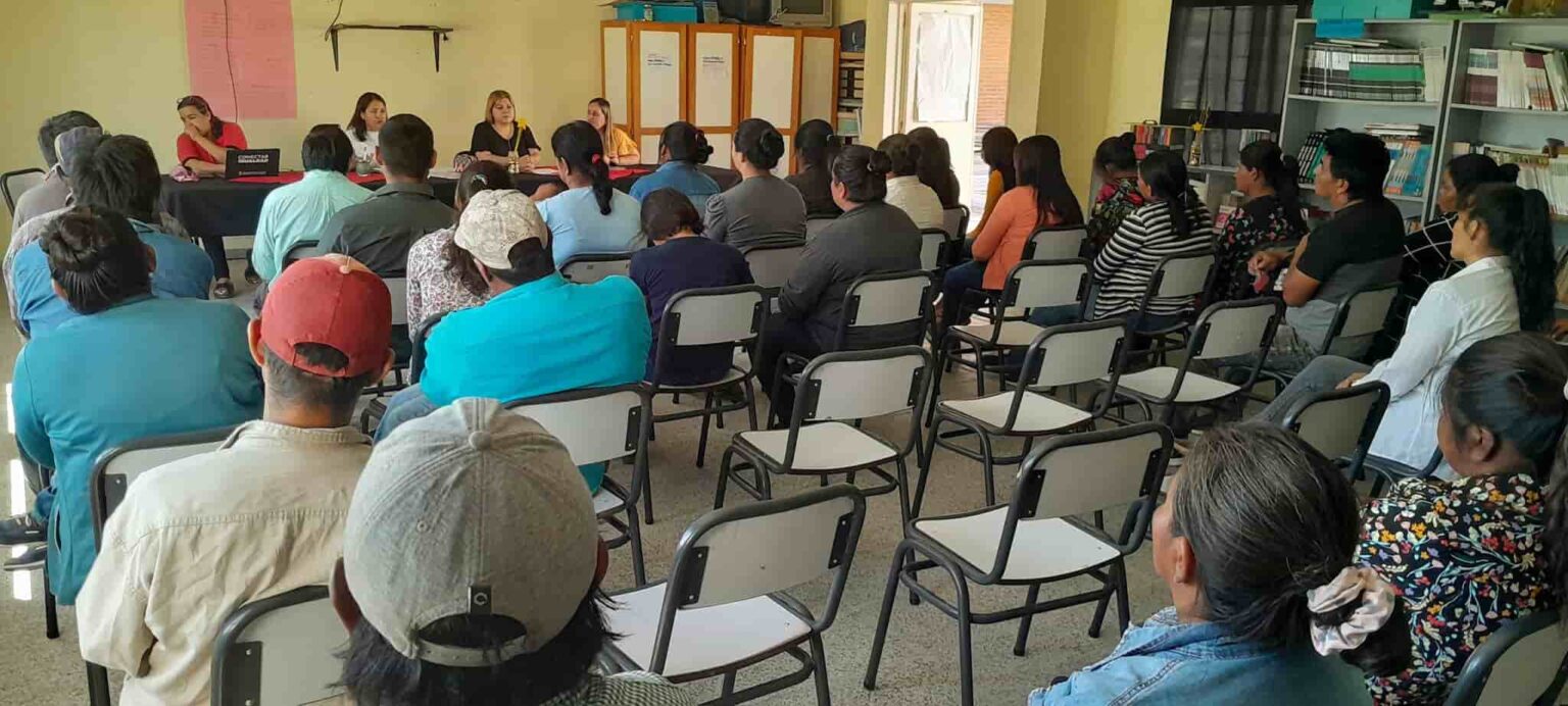 EES 124 - Reunion de padres con UPI3
